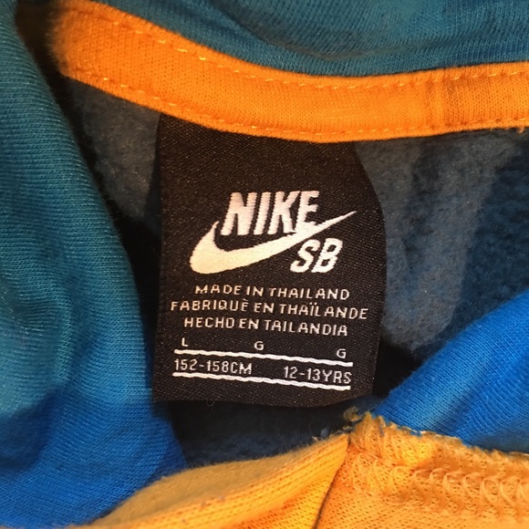 Nike SB green & orange hoodie - Picture 3 of 3